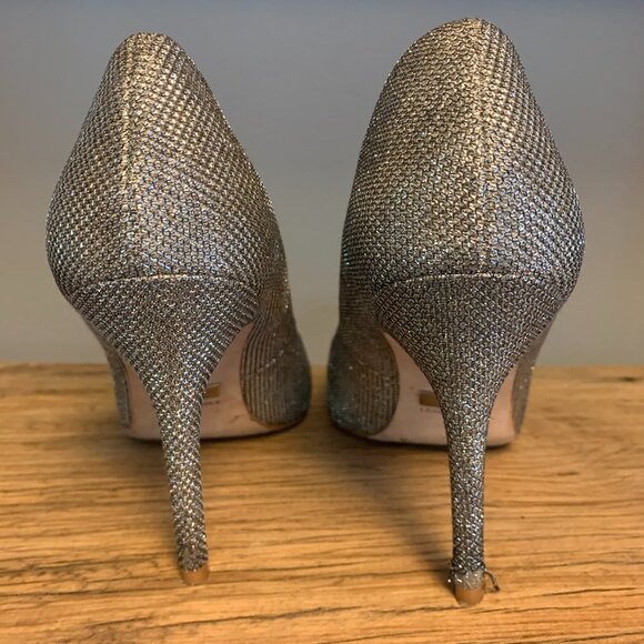 Badgley Mischka Peep Toe Gold Glitter Heels - Picture 4 of 7